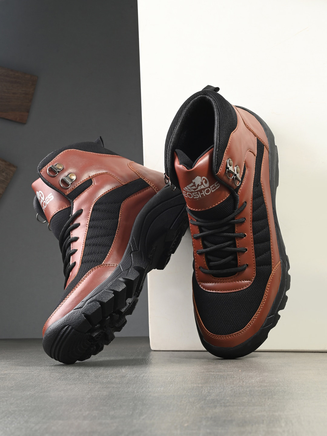 Leo's Fitness Shoes Men Colourblocked Biker Boots