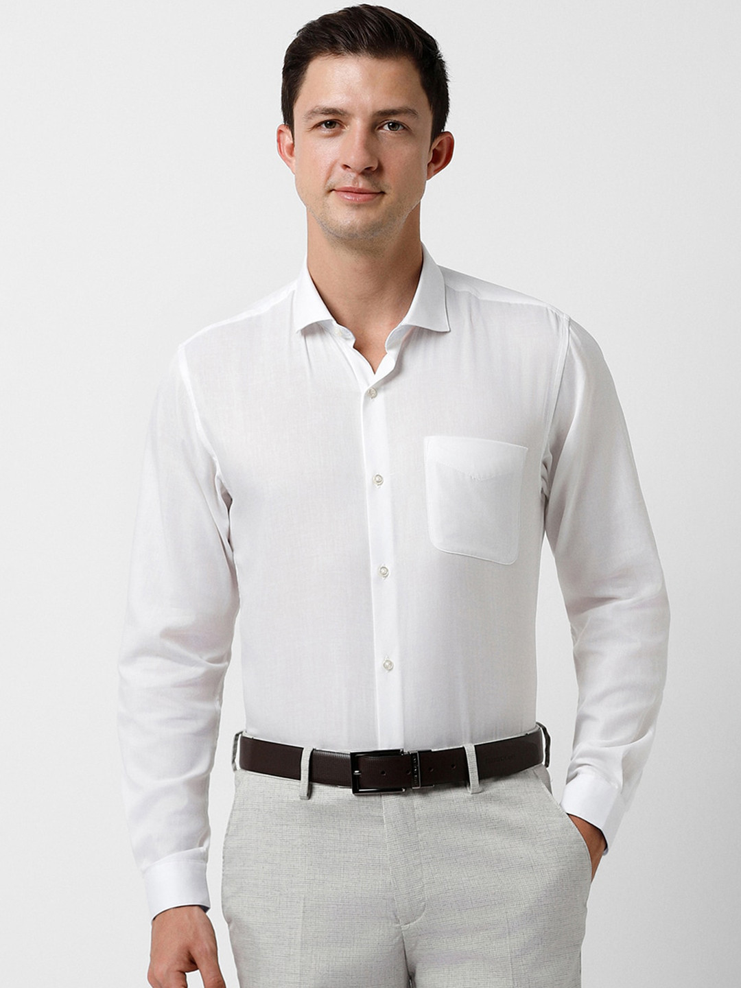 Peter England Slim Fit Spread Collar Chest Pocket Formal Shirt