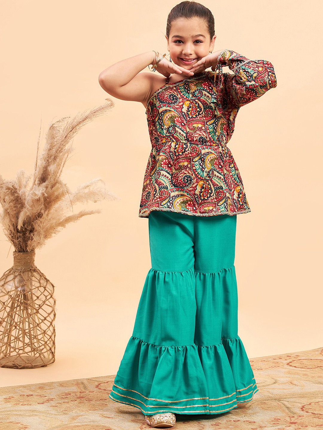 Stylo Bug Girls Paisley Printed Regular Kurti With Sharara