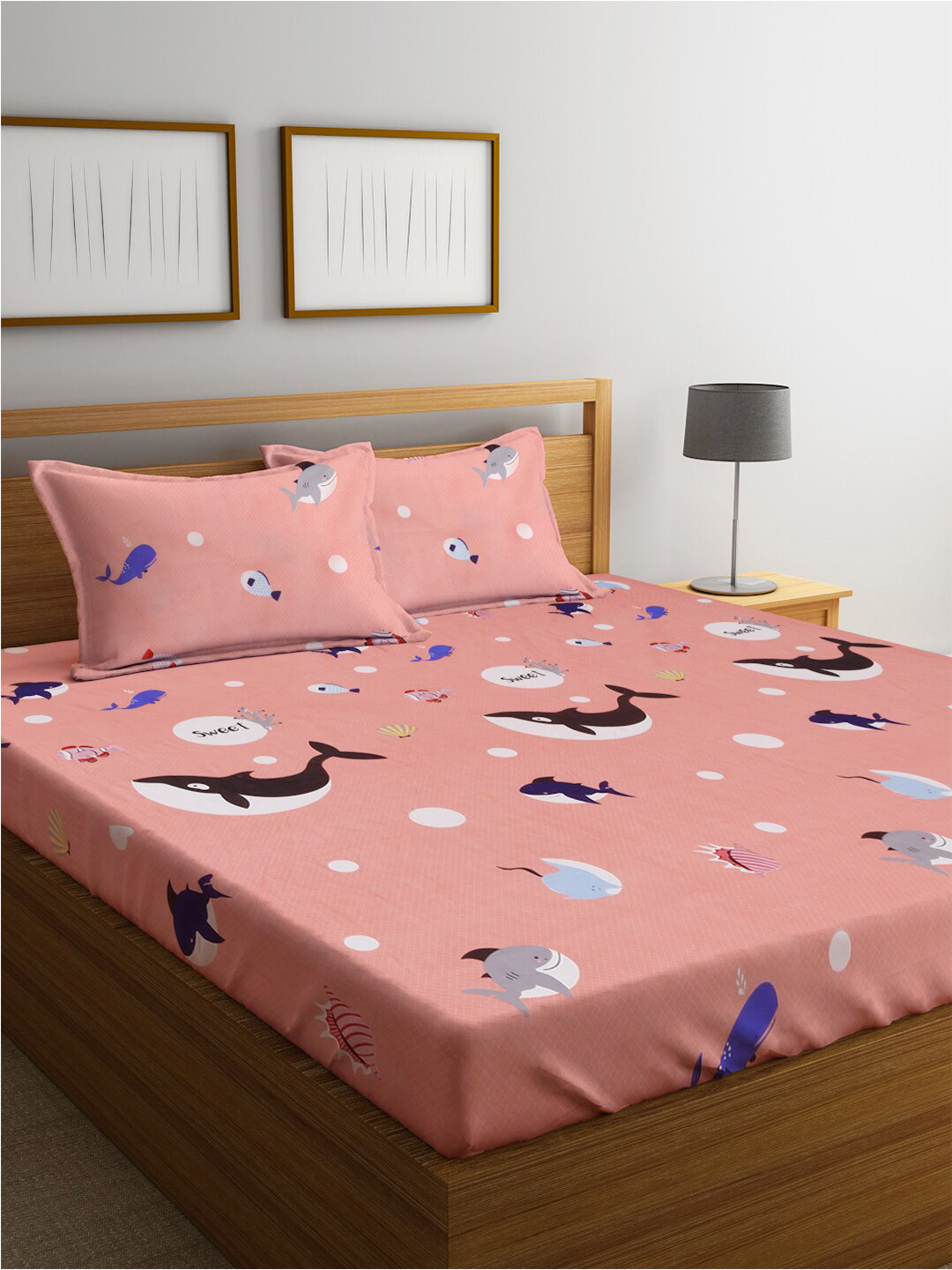 Home Sizzler Pink Cartoon Characters Microfibre  210TC Queen 1 Bedsheet with2Pillow Covers