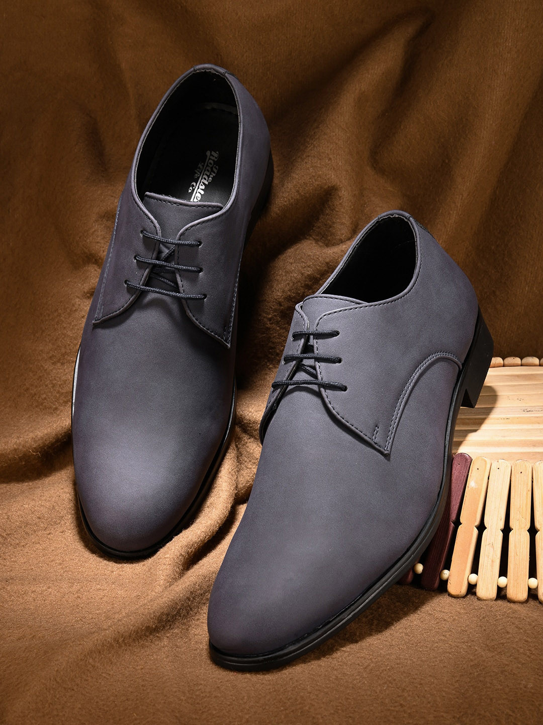 The Roadster Lifestyle Co. Men Navy Blue Lace-Up Formal Derbys