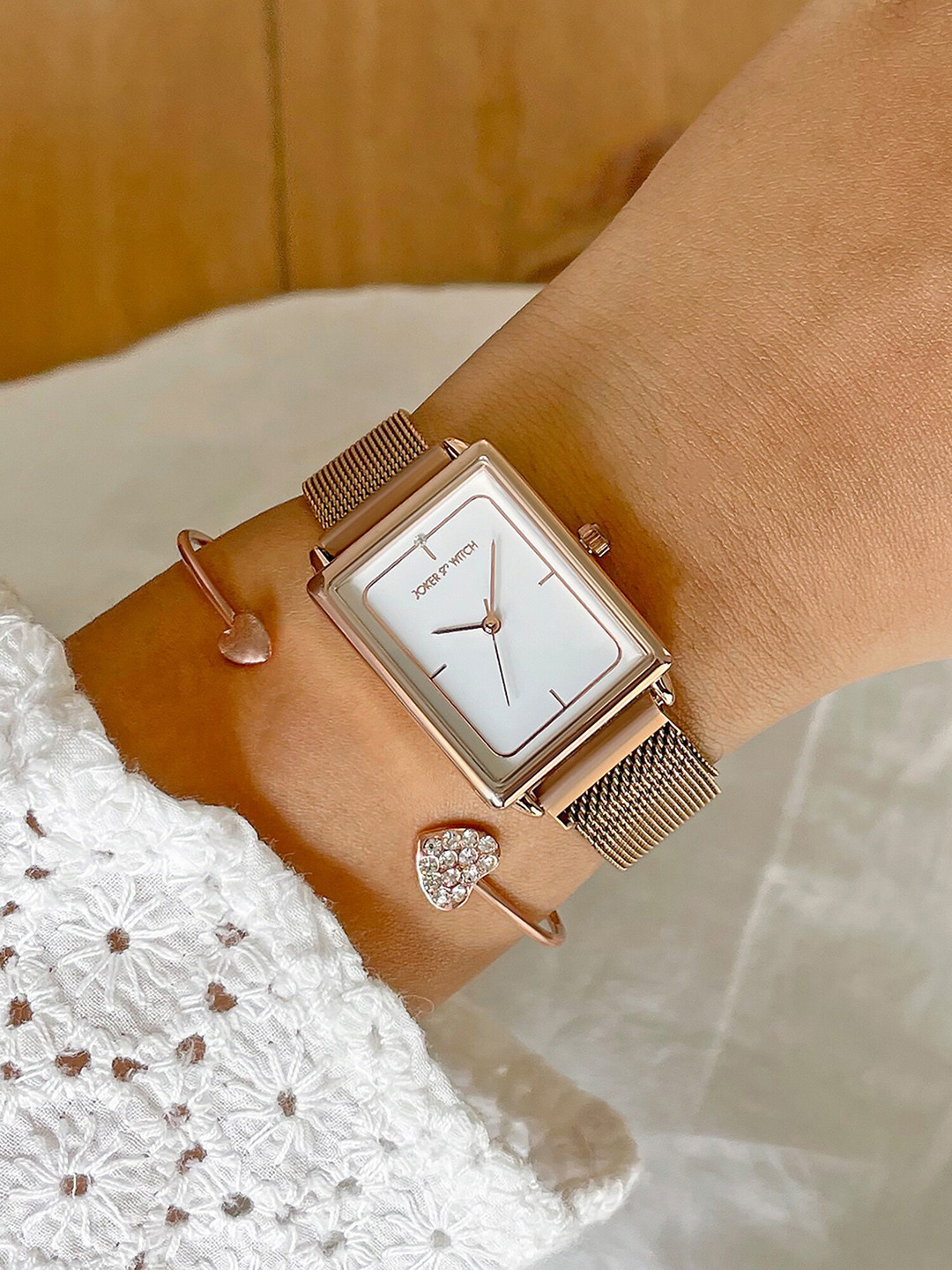 JOKER & WITCH Women Kalya Watch & Bracelet Set Gift Set JWBS772