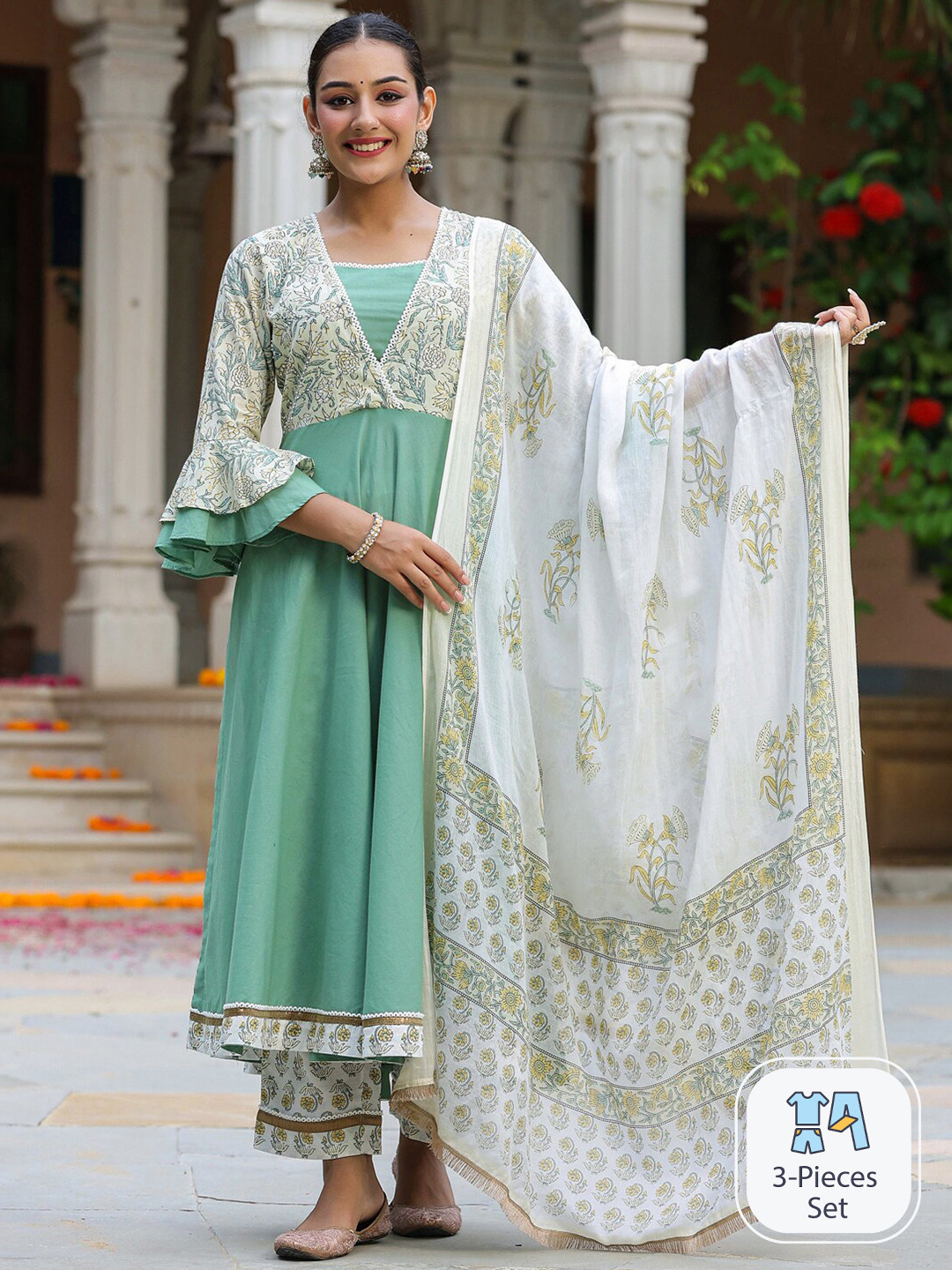 Rain & Rainbow Floral Printed Bell Sleeves Pure Cotton Kurta With Trousers & Dupatta