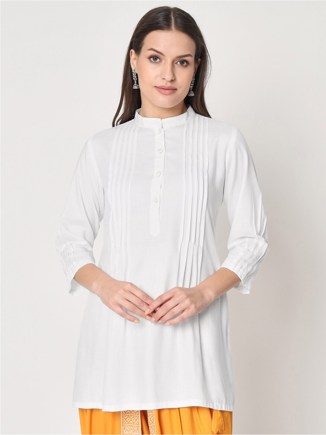 9rasa Mandarin Collar Pintuck Kurti
