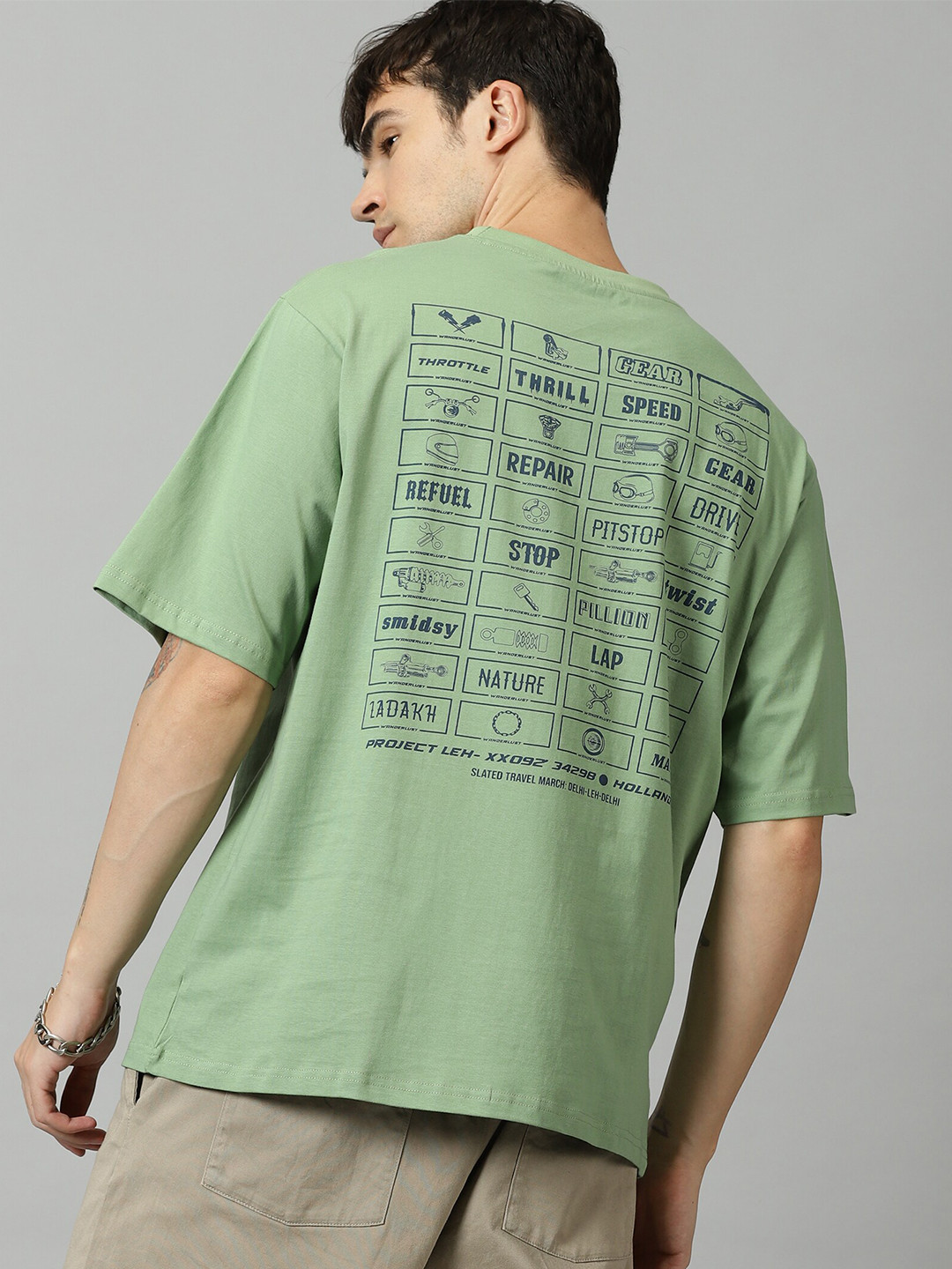 THE HOLLANDER Typography Printed Drop-Shoulder Sleeves Oversized Pure Cotton T-Shirt