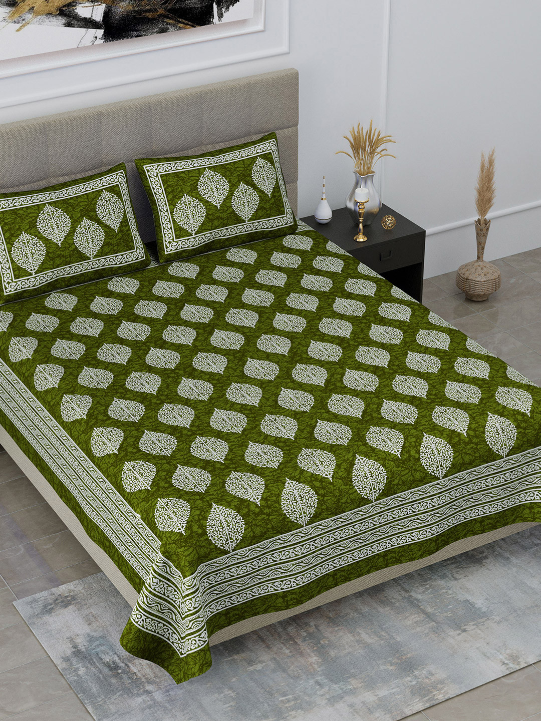 SheetKart Green Ethnic Motifs Cotton 144 TC Queen Bedsheet with 2 Pillow Covers