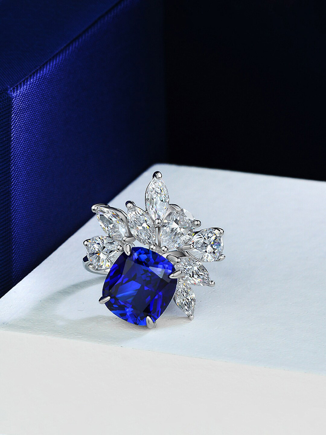 Designs & You Silver-Plated American Diamond Crushed Ice Cut Contemporary Ring