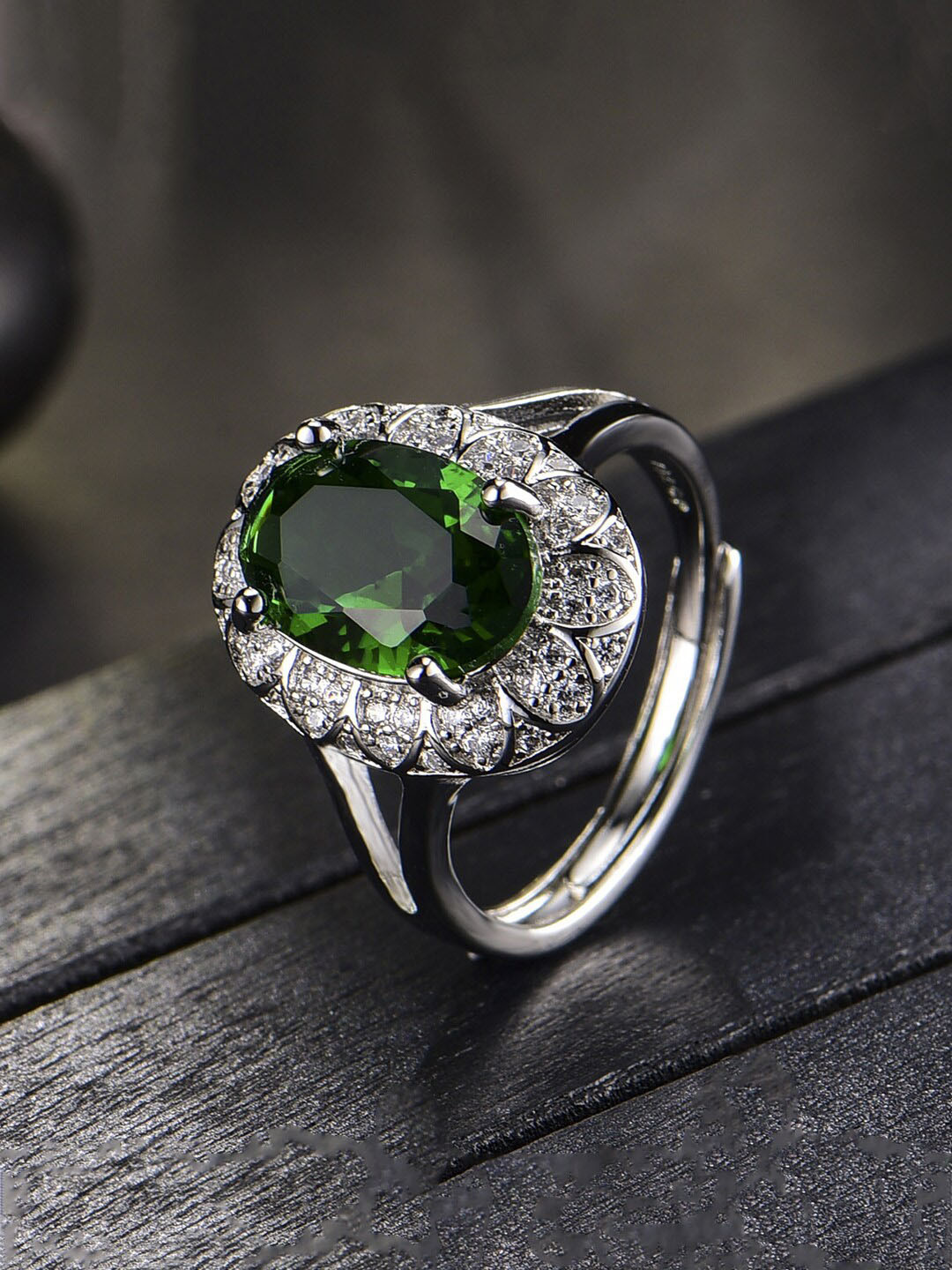 Designs & You Silver-Plated American Diamond Crushed Ice Cut Oval Finger Ring