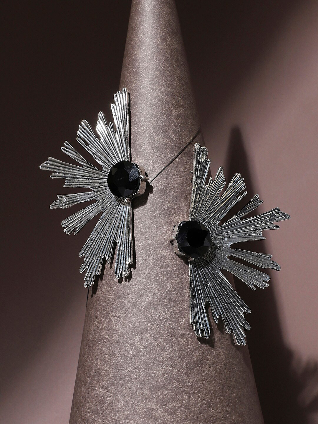 SOHI Silver-Plated Studs Metallic Flora Drop Black Earrings