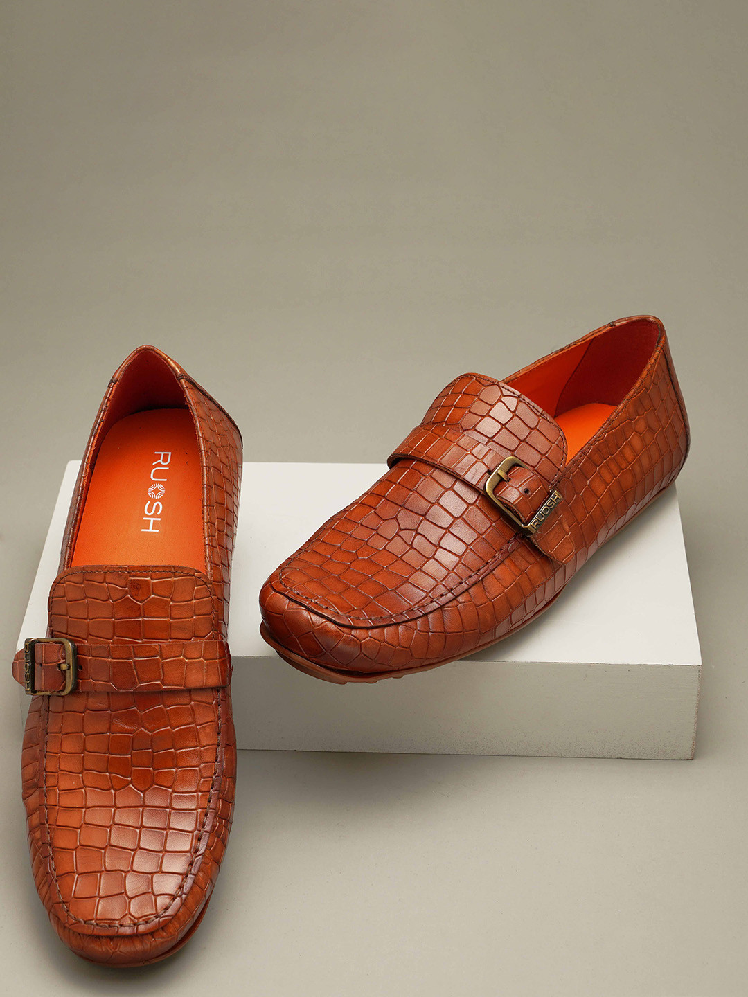 Ruosh Men Textured Leather Loafers With Buckle Detail