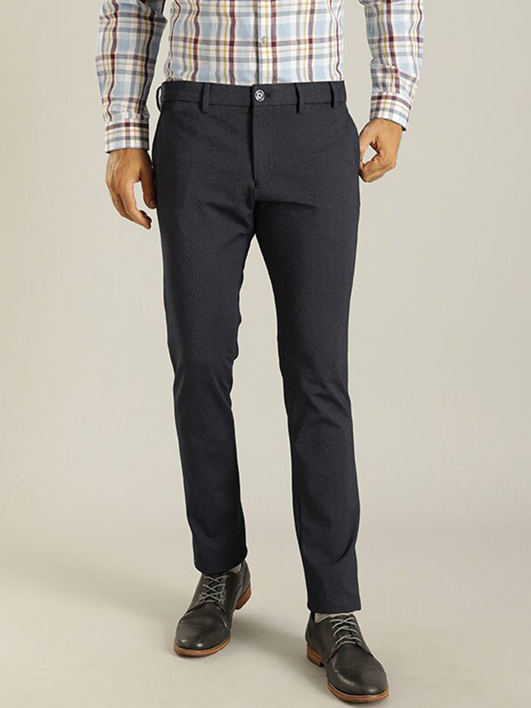 Indian Terrain Men Urban Tapered Fit Trousers