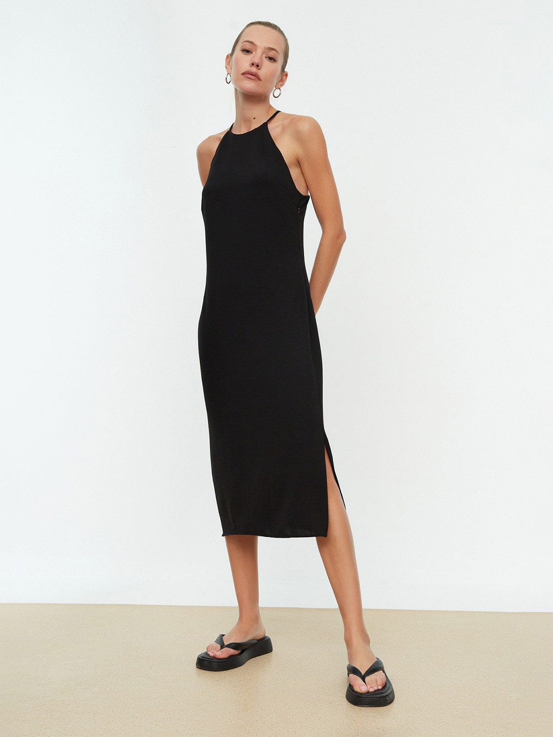 Trendyol Halter Neck Side Slit Sheath Midi Dress