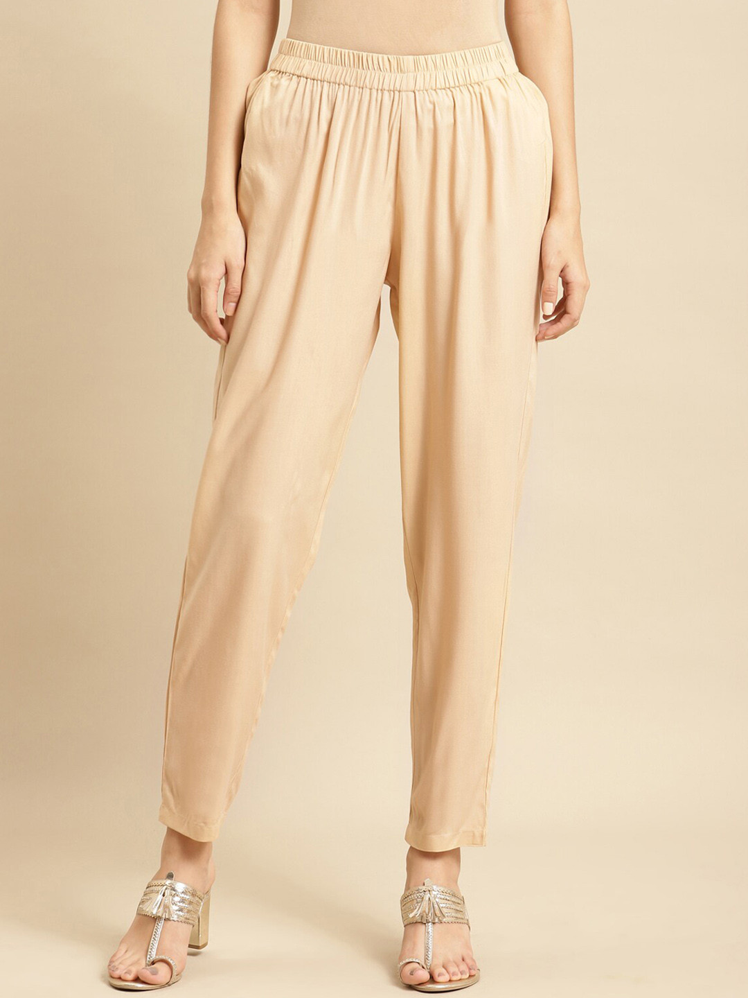 Rangita Women Relaxed Straight Leg Pleated Ethnic Trousers