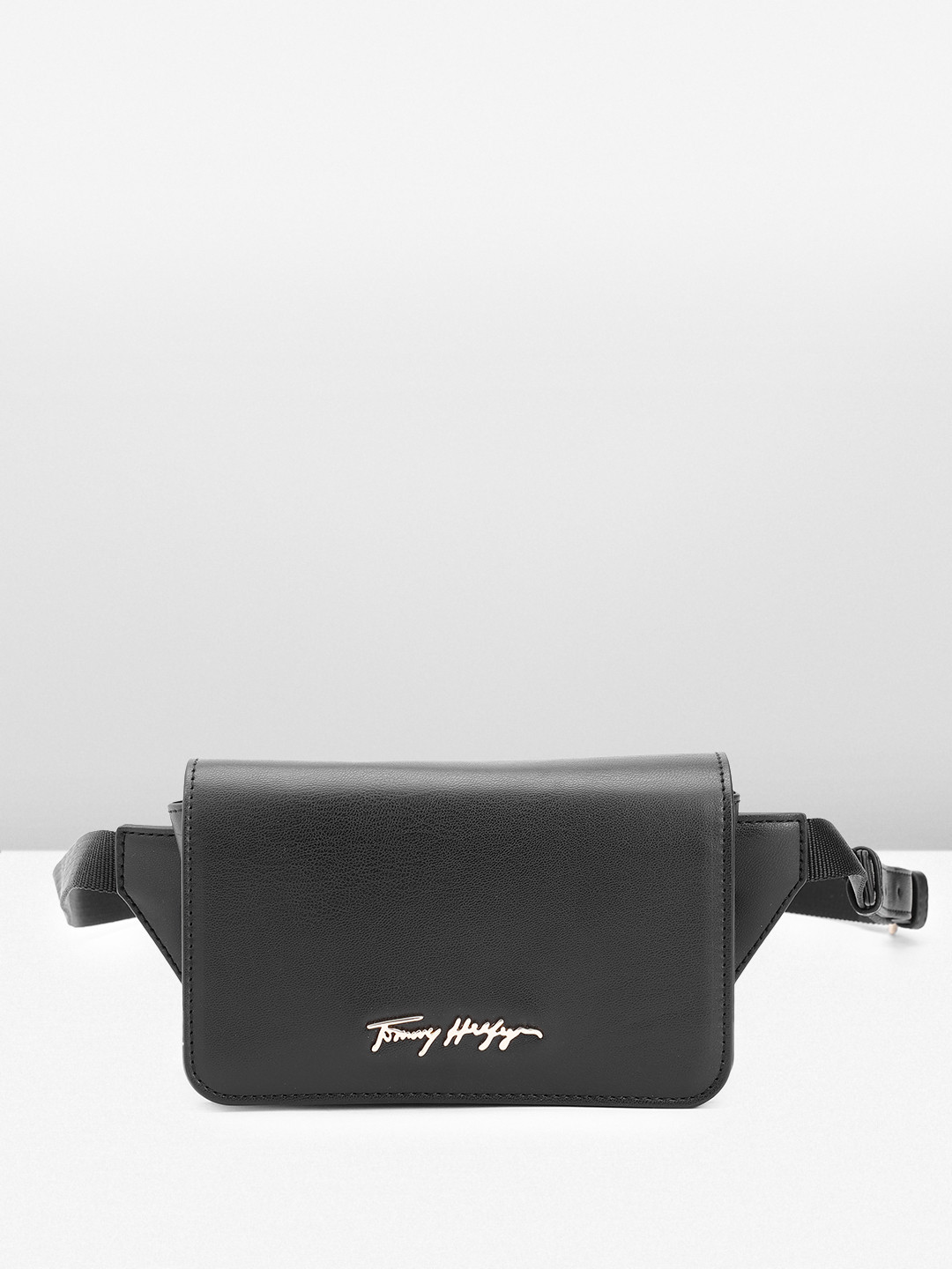 Tommy Hilfiger Structured Sling Bag