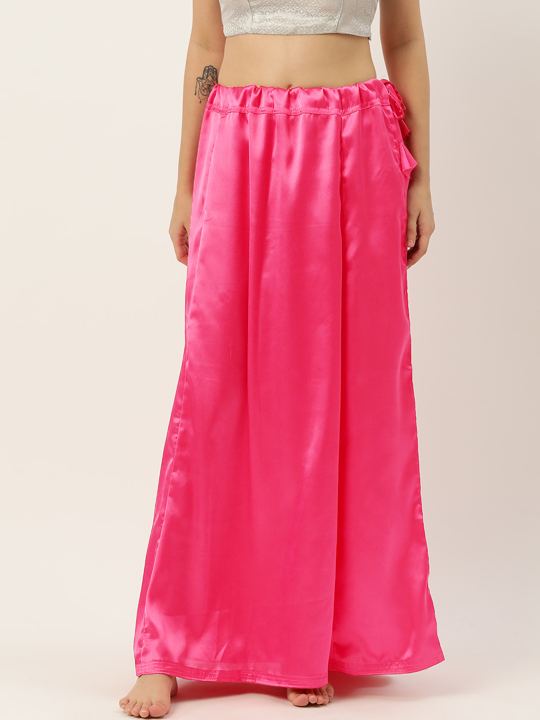HASRI Women Solid Saree Shapewear