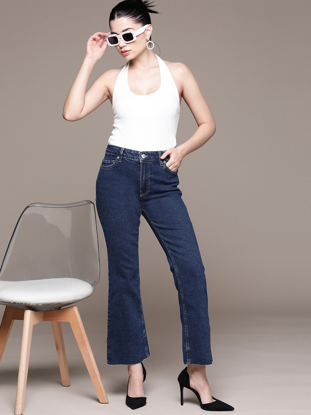 MANGO Women Flared Stretchable Cropped Jeans