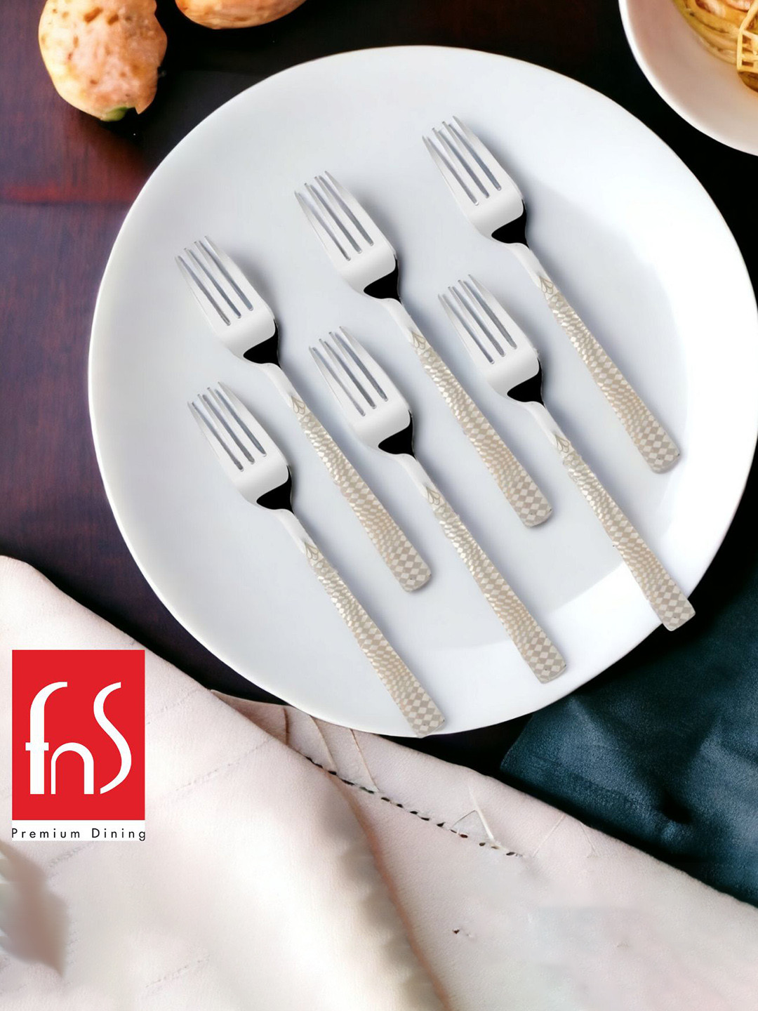 FNS Lush Silver-Toned 6 Pieces Printed Table forks