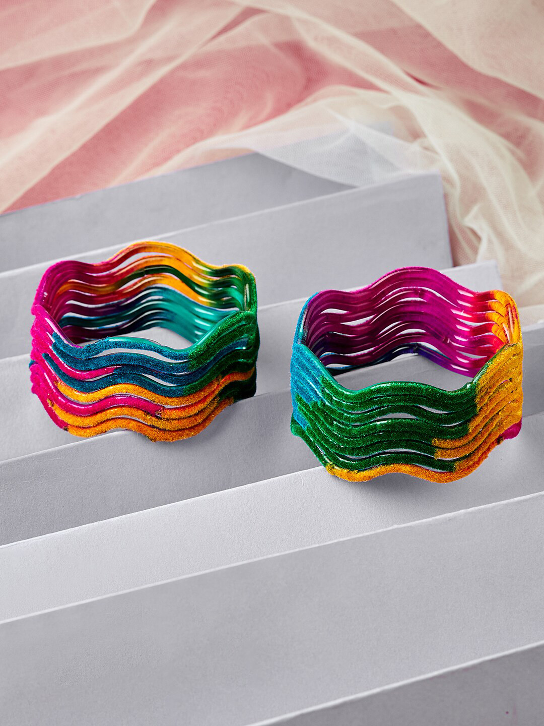 ATIBELLE Set Of 16 Velvet Textured Zig-Zag Wavy Contemporary Bangles