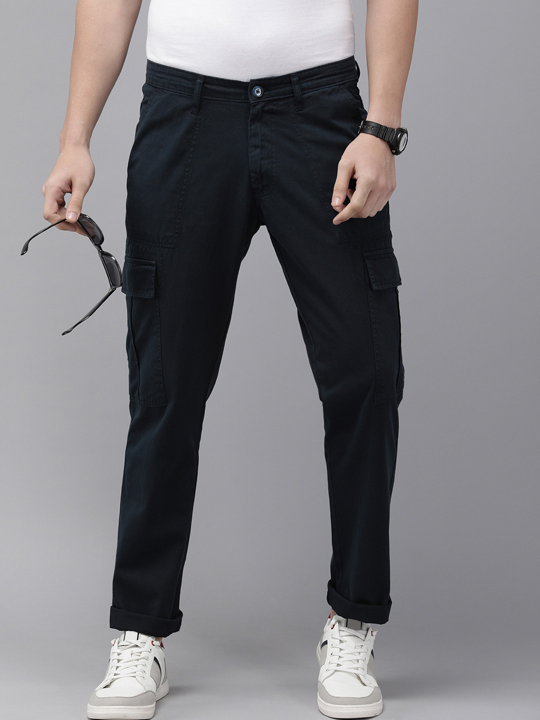SPYKAR Men Pure Cotton Slim Fit Cargos