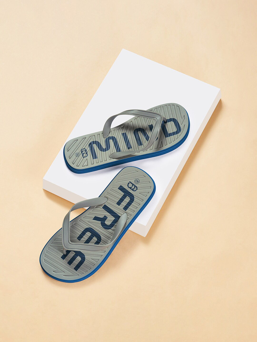 Ajile by Pantaloons Men Grey & Blue Printed Rubber Thong Flip-Flops