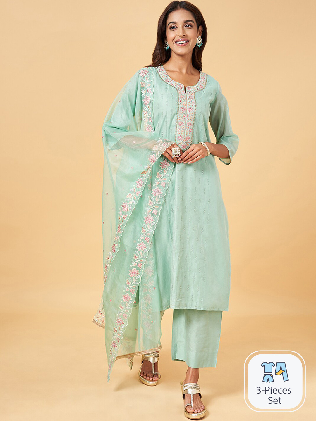 RANGMANCH BY PANTALOONS  Floral Motifs Gotta Patti Chanderi Silk Kurta Set With Dupatta