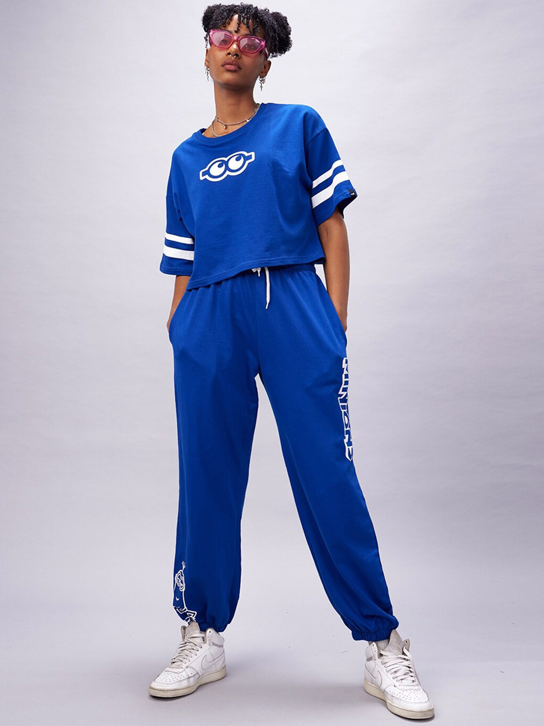 Bewakoof Official Minions Merchandise Minion Cord Graphic Printed Oversized Co-Ord Set