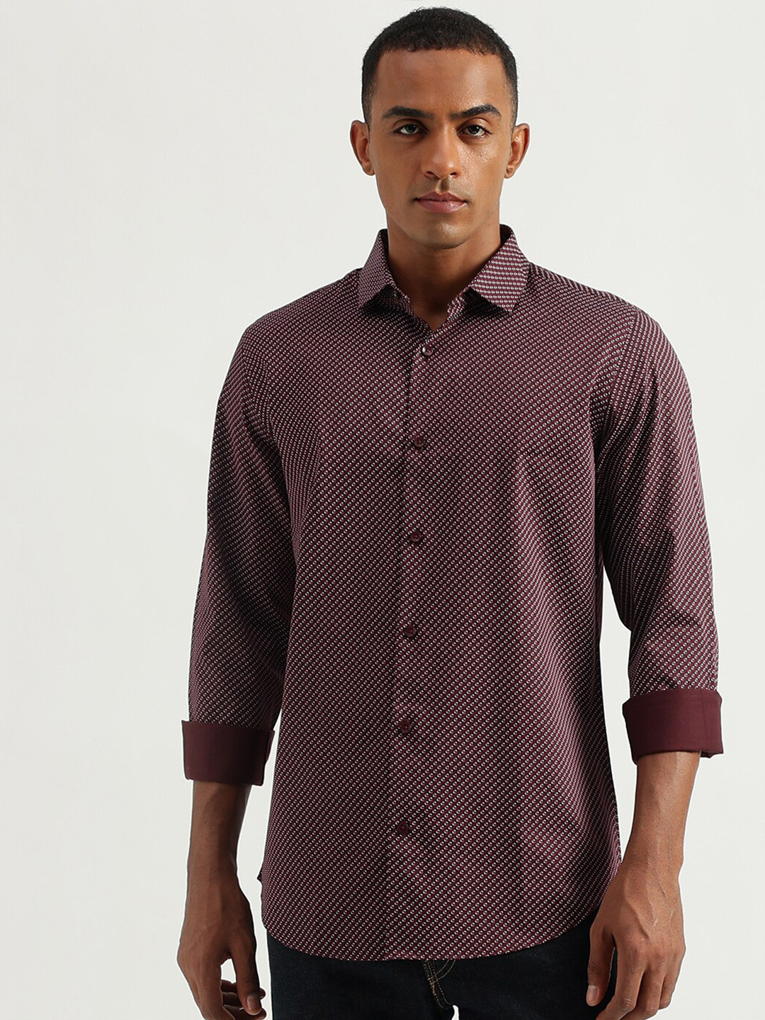 United Colors of Benetton Micro Ditsy Printed Spread Collar Slim Fit Cotton Casual Shirt