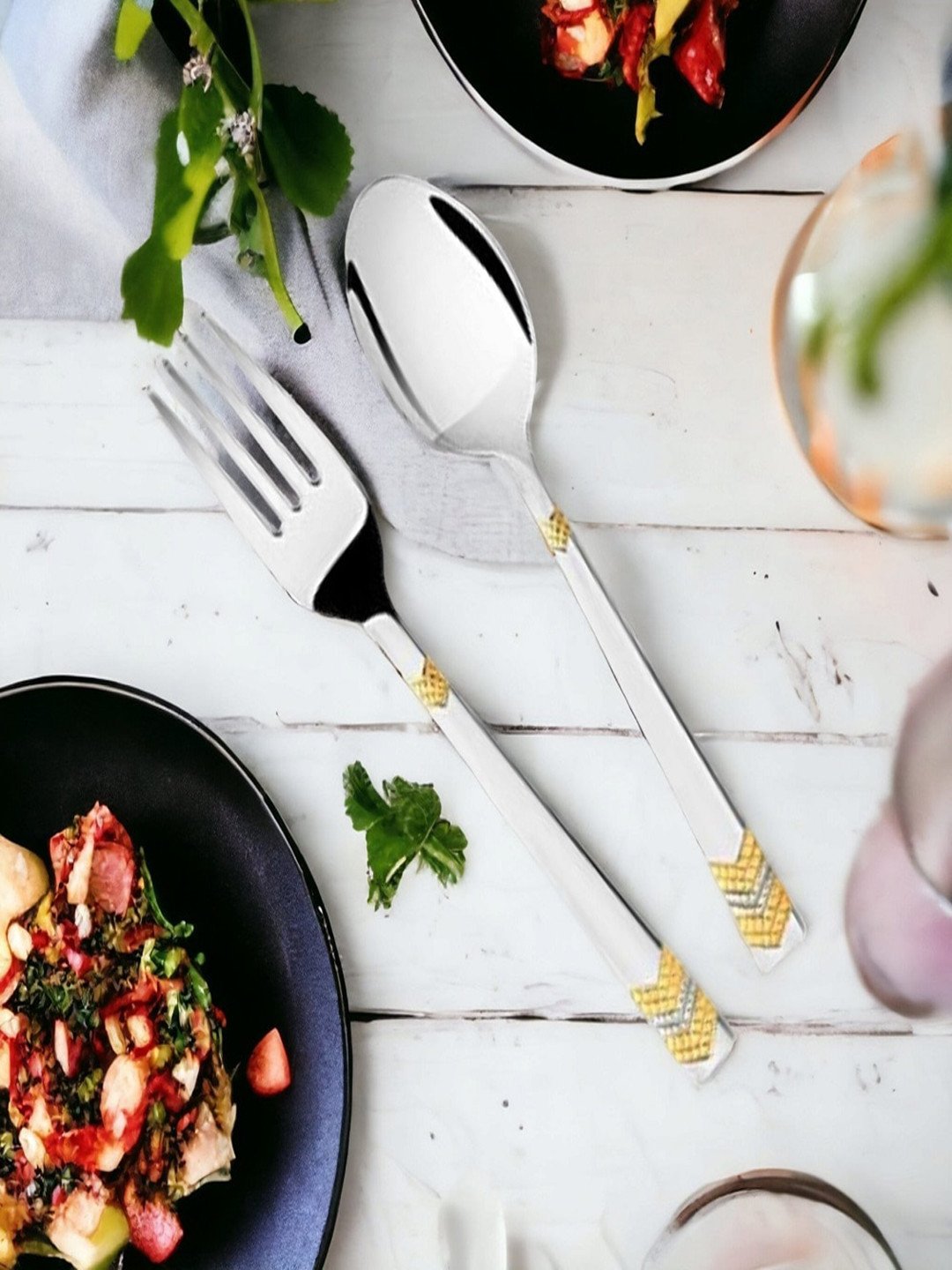 FNS Raga 6-Pcs Silver-Toned 24KT Gold-Plated Stainless Steel Dual-Toned Cutlery Set