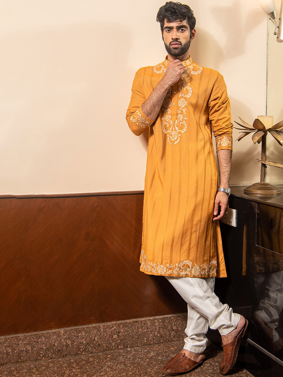 Soniya g Floral Self Design Regular Pure Cotton Kurta with Trouser