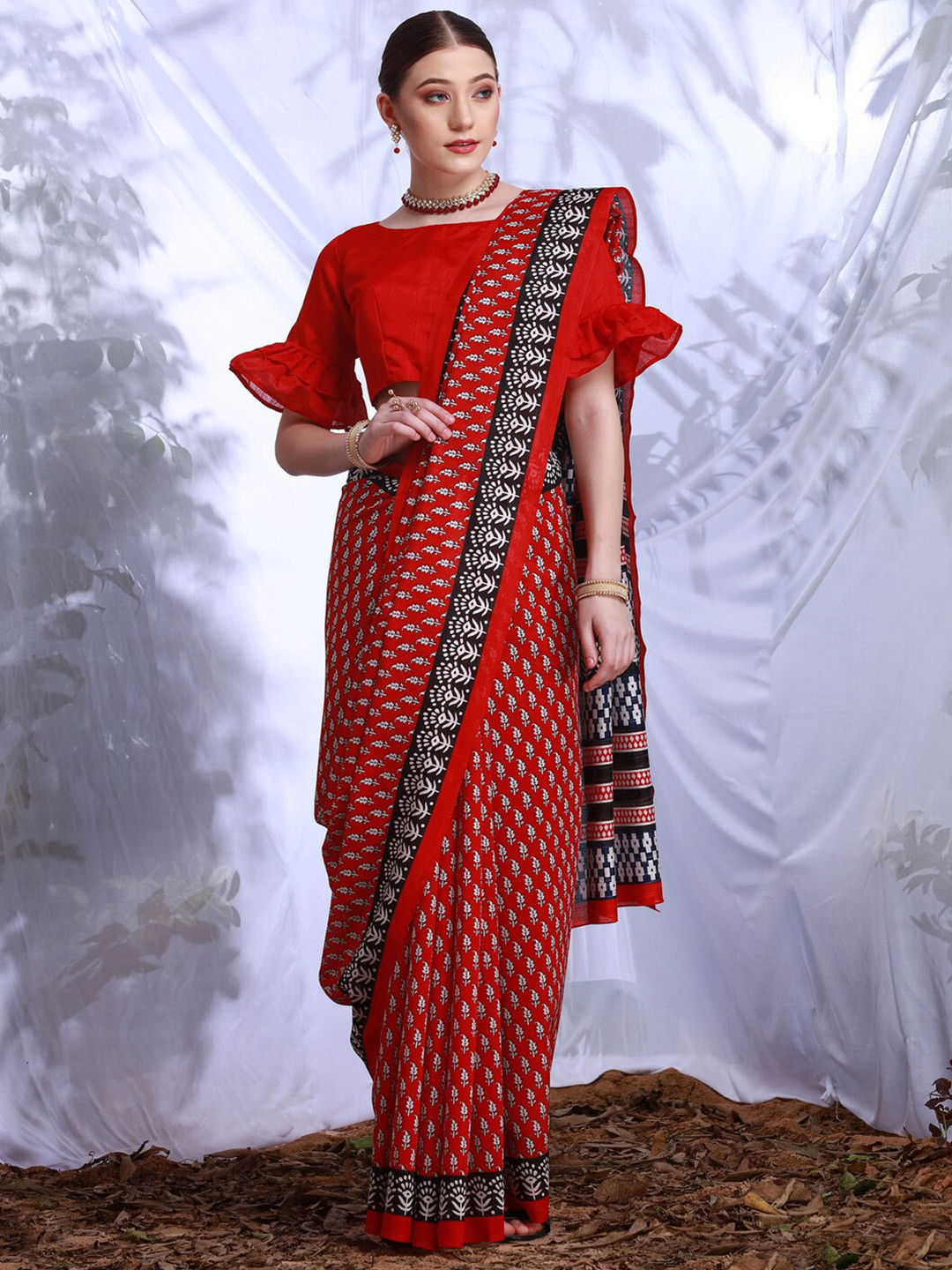 KALINI Floral Printed Art Silk Dabu Saree