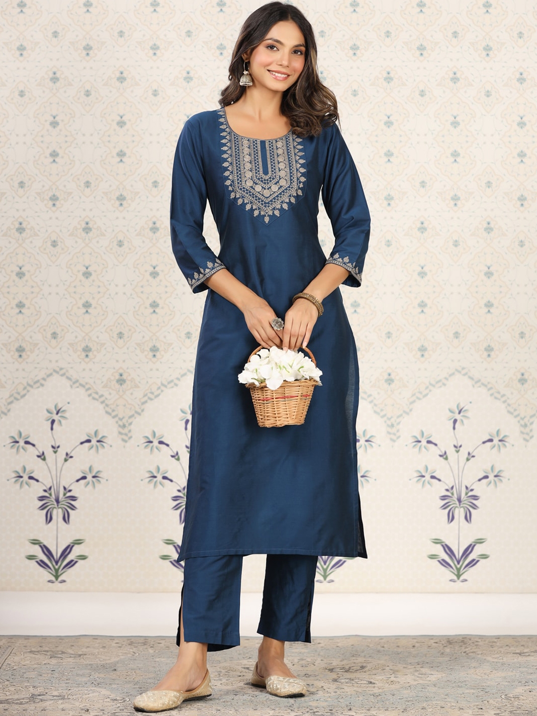 Ode By House Of Pataudi Ethnic Motifs Yoke Design Regular Kurta With Trousers - Kurta Sets for Women 24569438 | Myntra