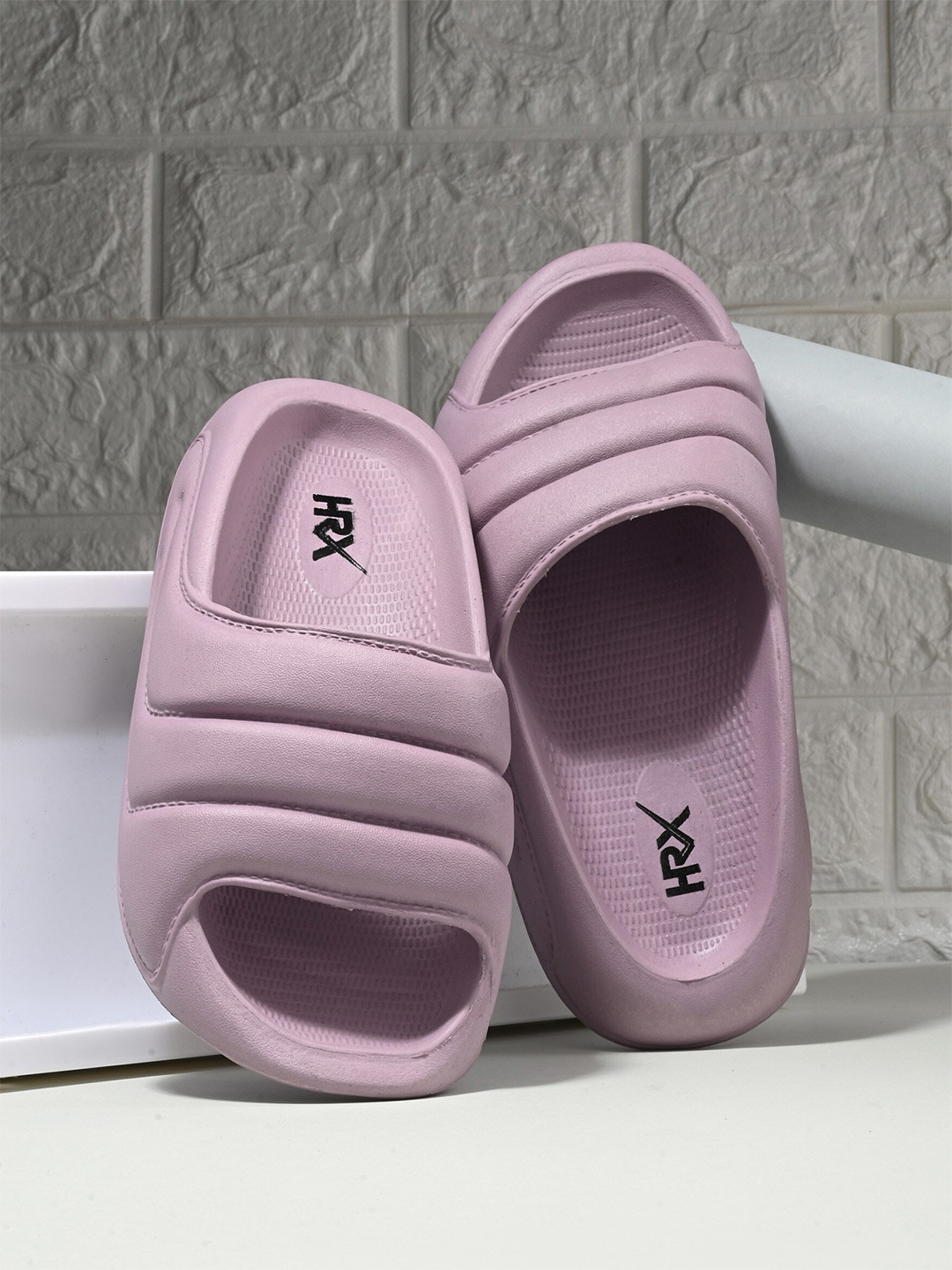 HRX by Hrithik Roshan Women Lavender Textured Rubber Sliders