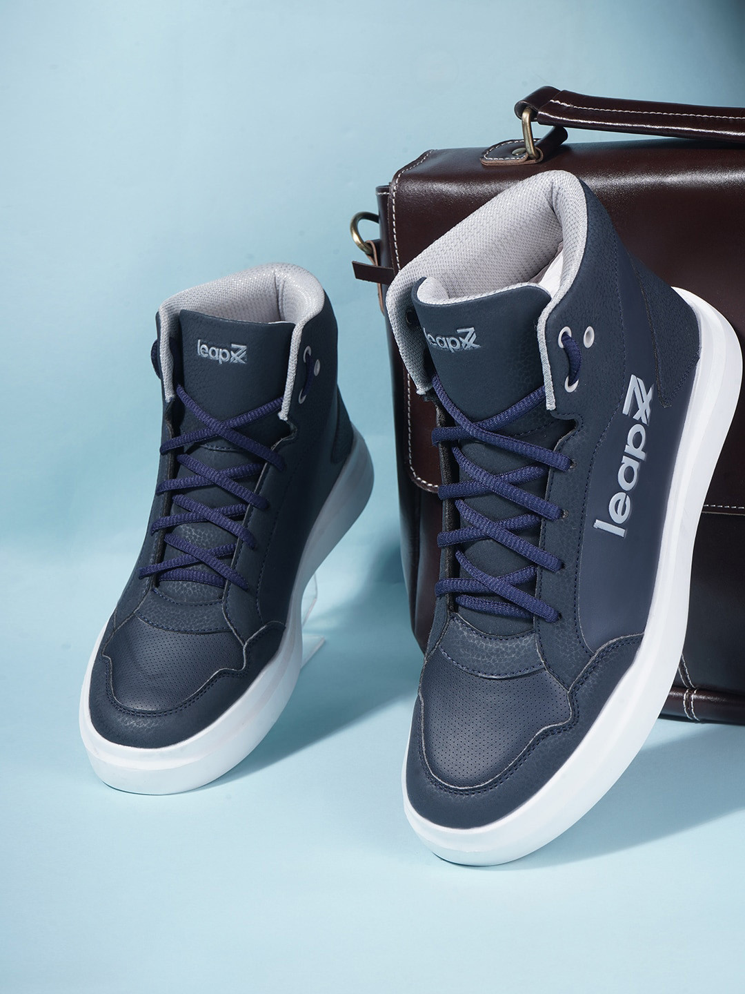 Liberty Men Textured Memory Foam Lace-Ups Mid-Top Sneakers