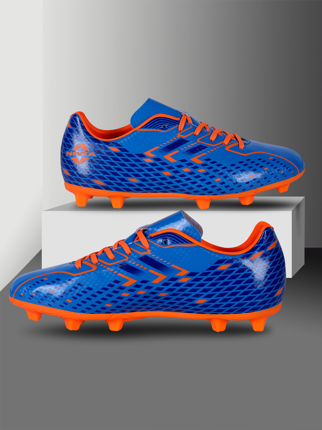 NIVIA Men React Football Shoes