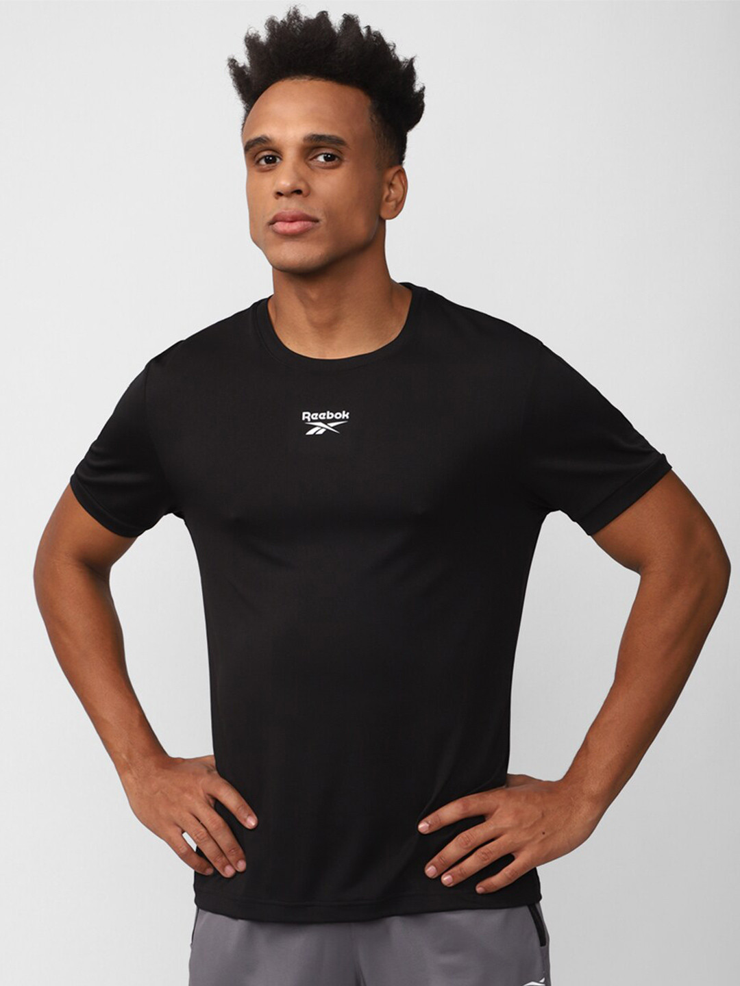 Reebok Reebok Neo Structure Slim Fit Tee