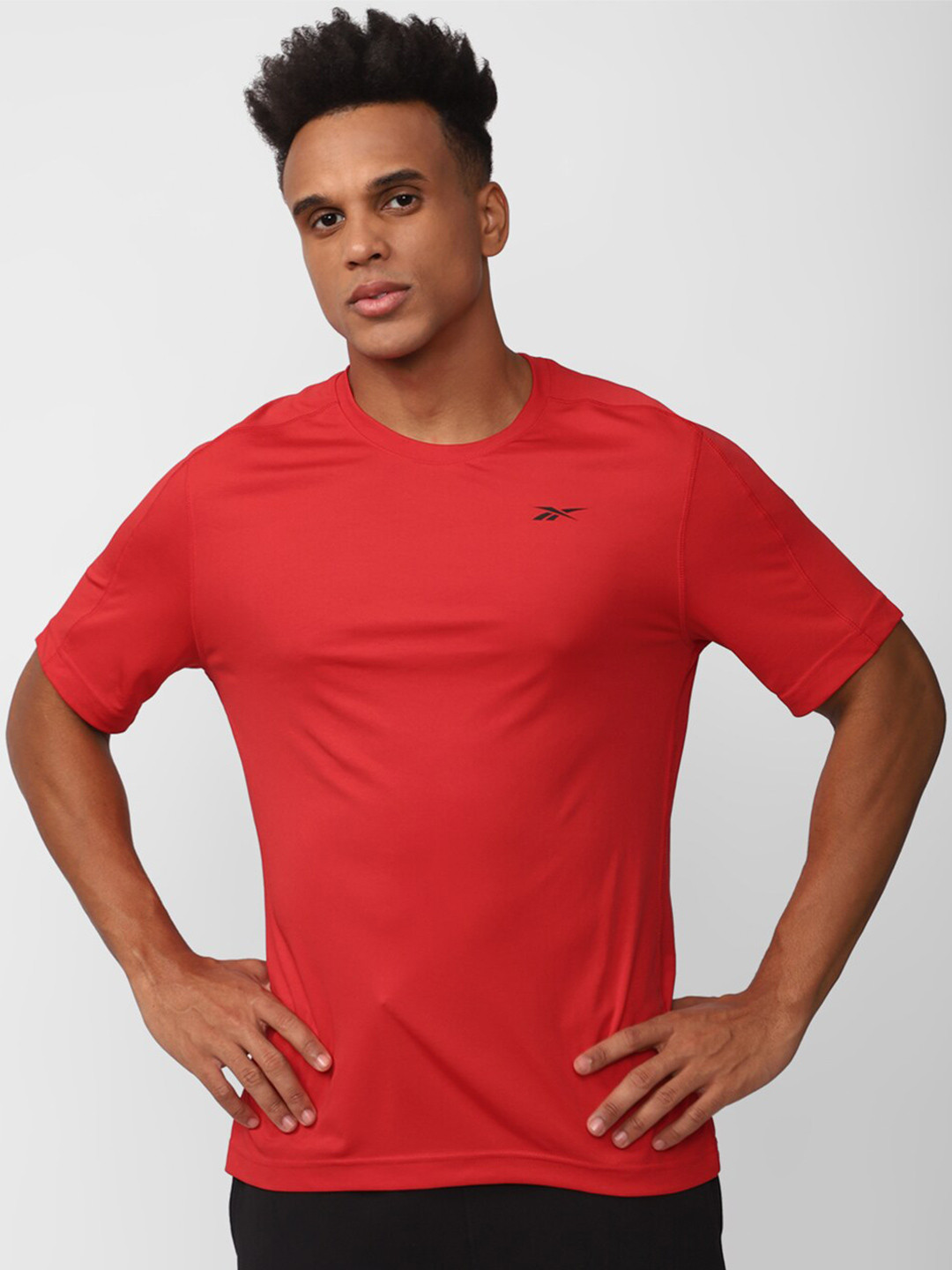 Reebok Brand Logo Detail T-shirt