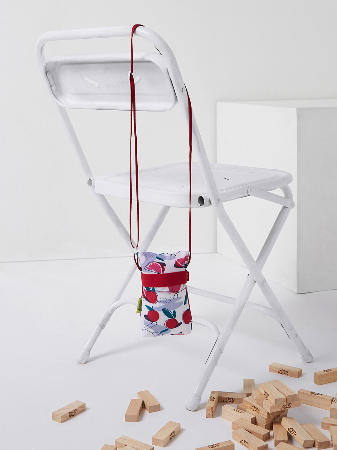 Wildcraft Unisex Conversational Printed Mobile Pouch