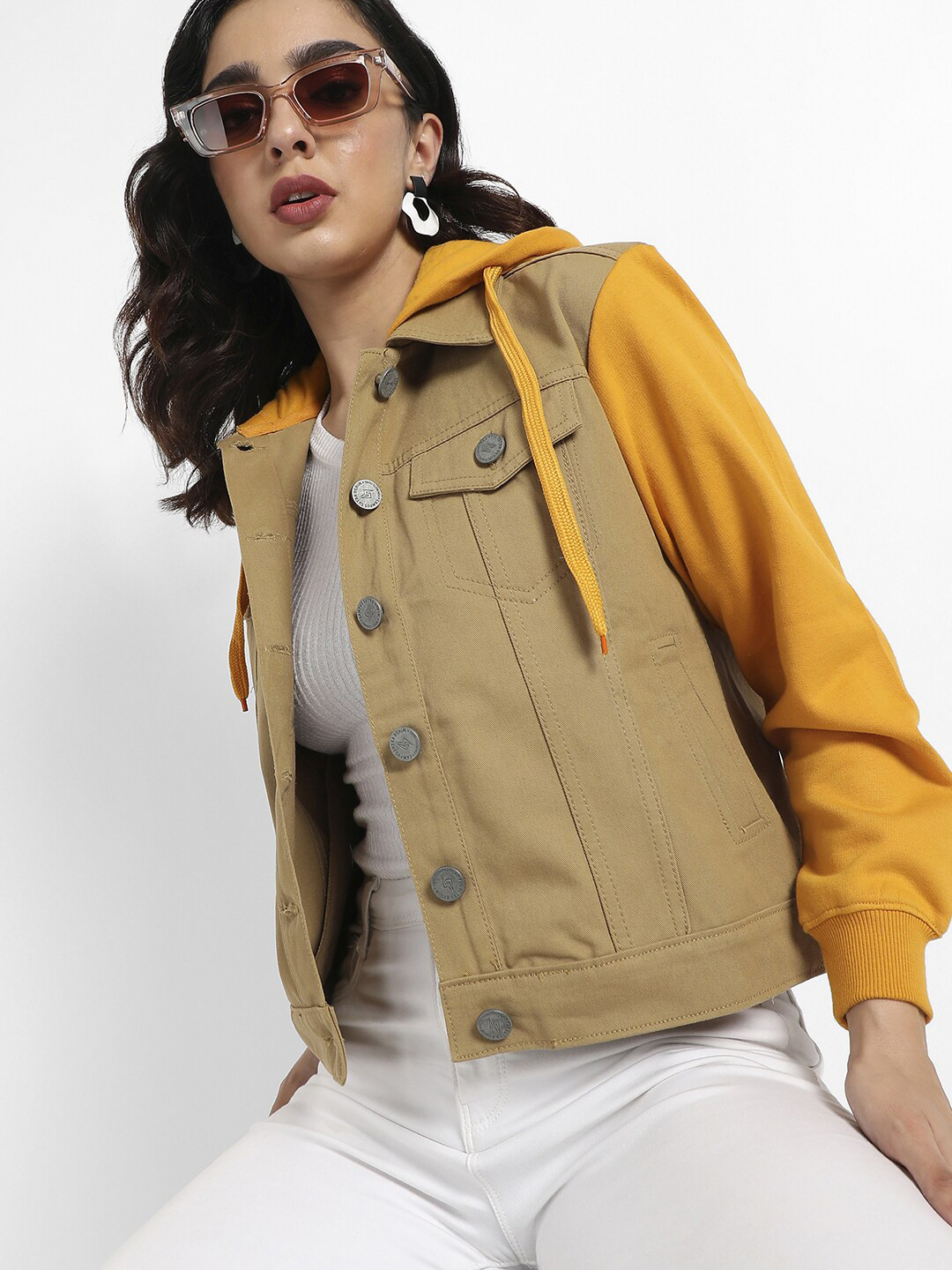 Campus Sutra Hooded Crop Casual Denim Jacket