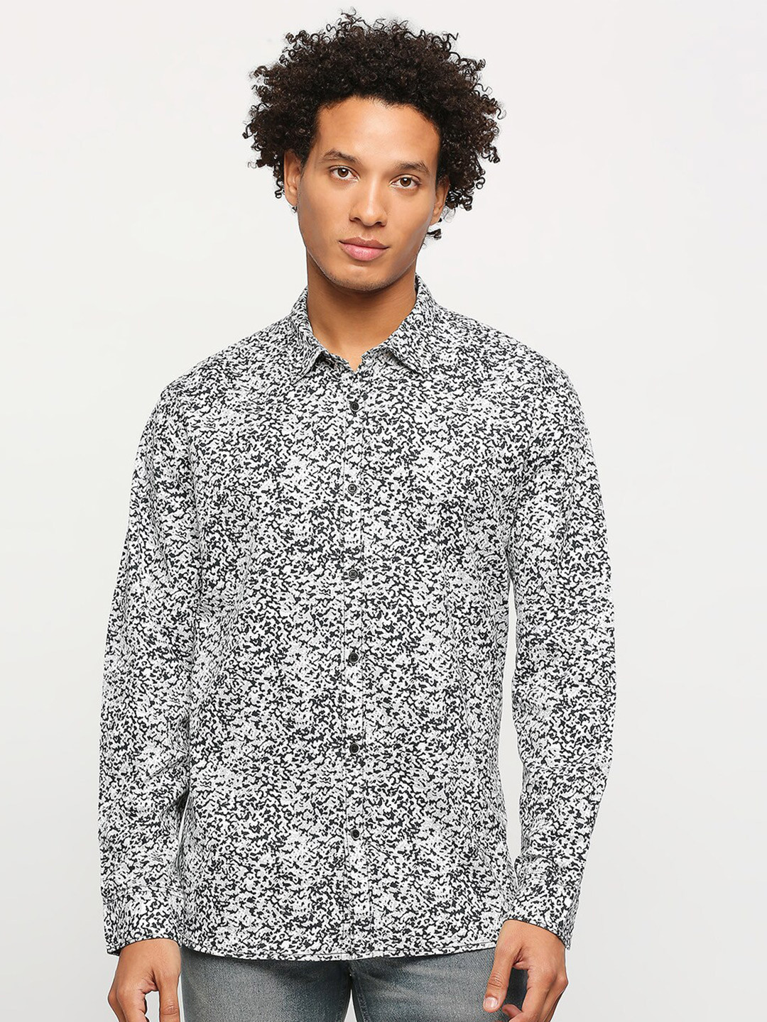 BEAT LONDON by PEPE JEANS Abstract Printed Pure Cotton Casual Shirt
