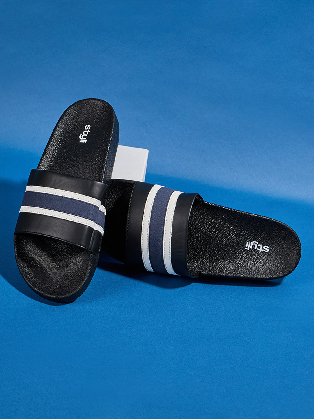 Styli Men Black & White Striped Sliders