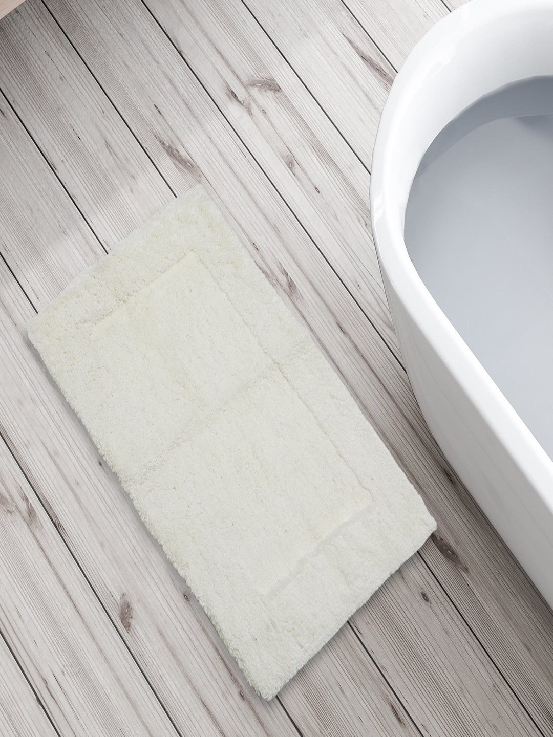 Home Centre 1750 GSM Solid Anti-Slip Bath Mat - 50X75cm