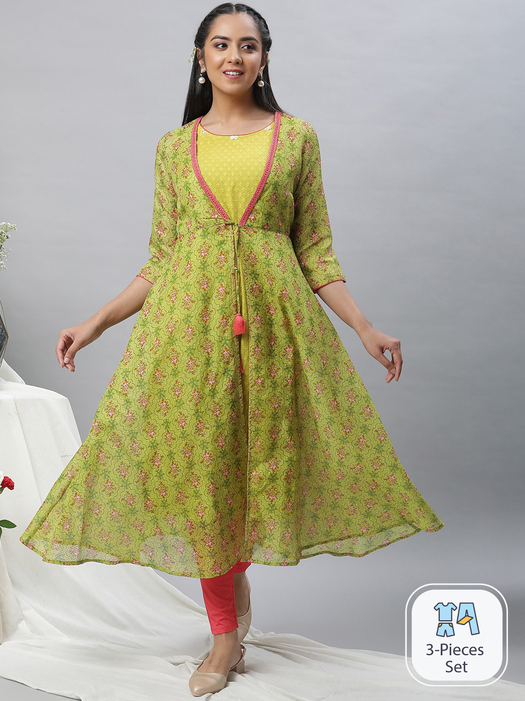 AURELIA Self Design Textured Regular Pure Cotton Kurta With Leggings & With Jacket