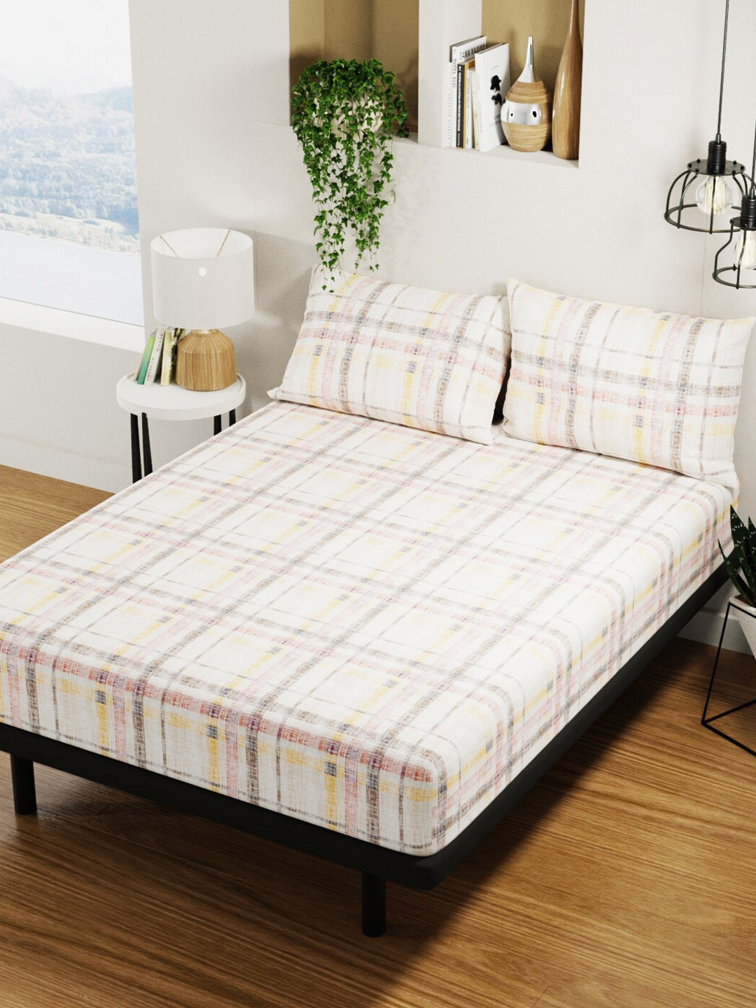 BIANCA Gold Geometric Cotton 144 TC Queen Bedsheet with 2 Pillow Covers-88 x 100 inches