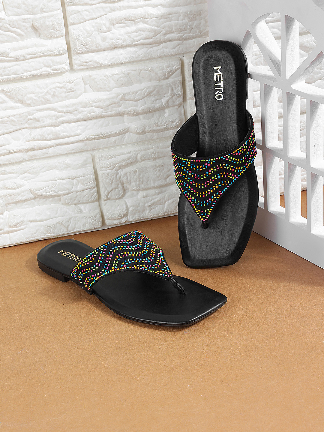 Metro Shoes Slippers 27 Metro Shoes Metro Ladies Chappal Buy Metro