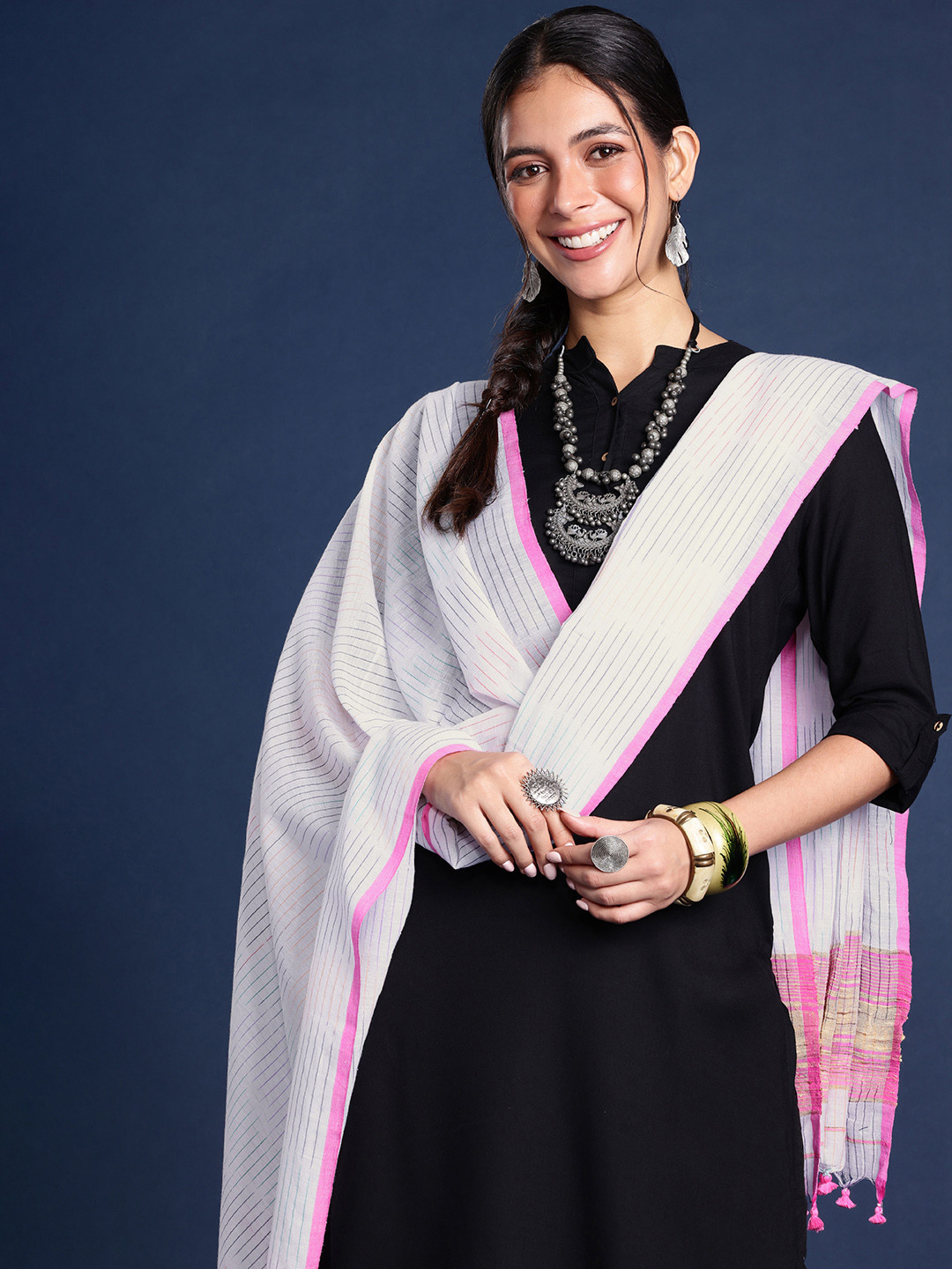 Taavi Striped Pure Cotton Dupatta