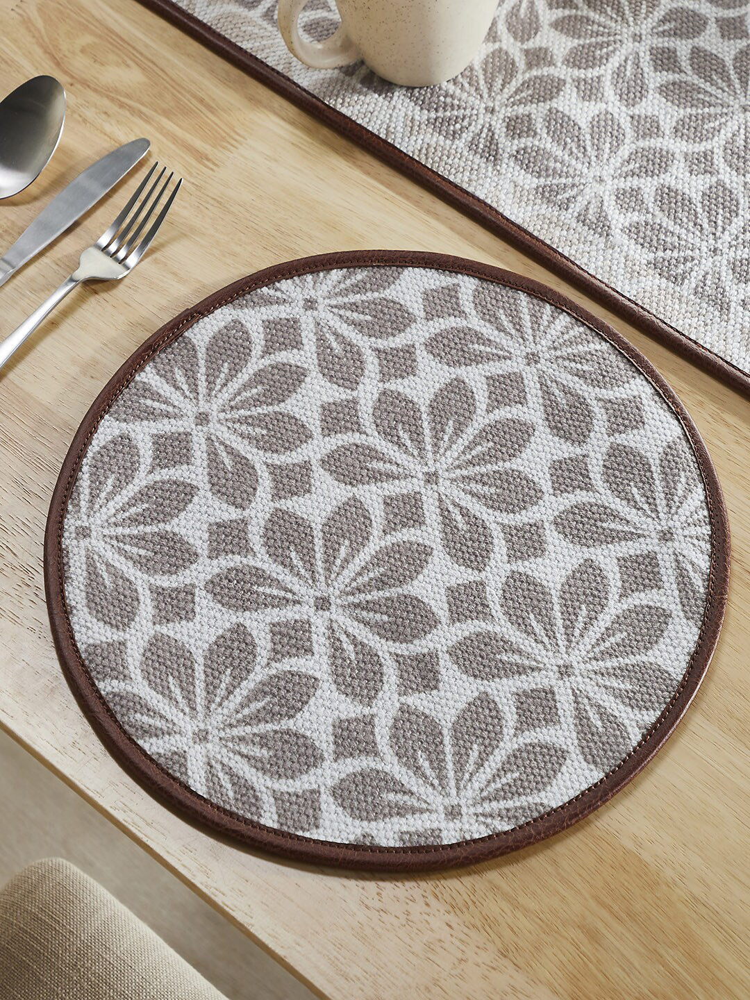 Mona B White & Blue 2-Pieces Printed Table Placemats