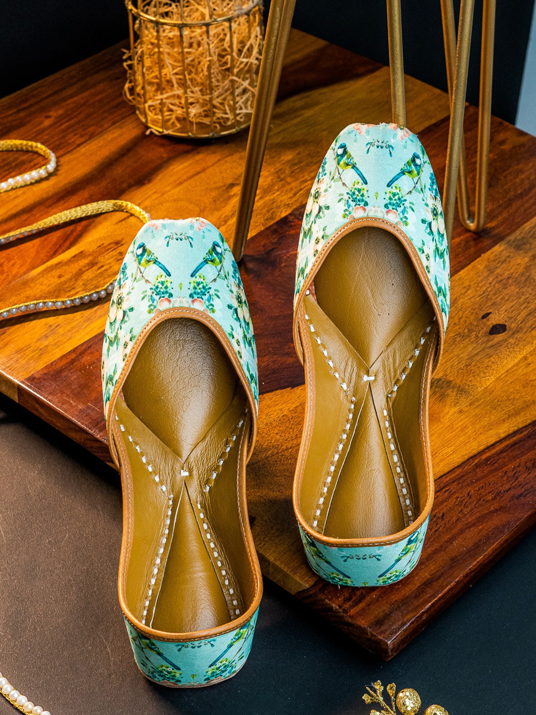 NR By Nidhi Rathi Floral Printed Mojaris