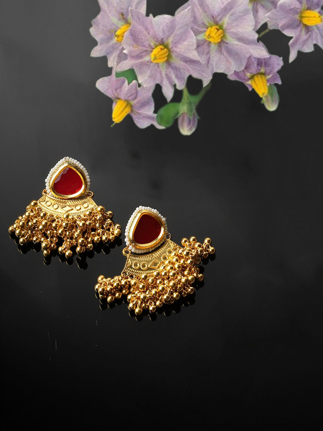 DUGRISTYLE Gold-Plated Kundan Studded & Beaded Drop Earring