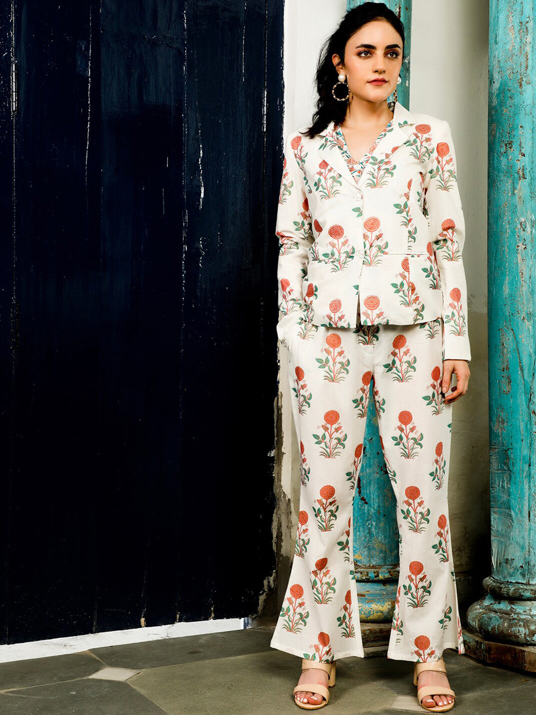 AKS Couture Floral Printed Pure Cotton Blazer With Trousers & Waistcoat