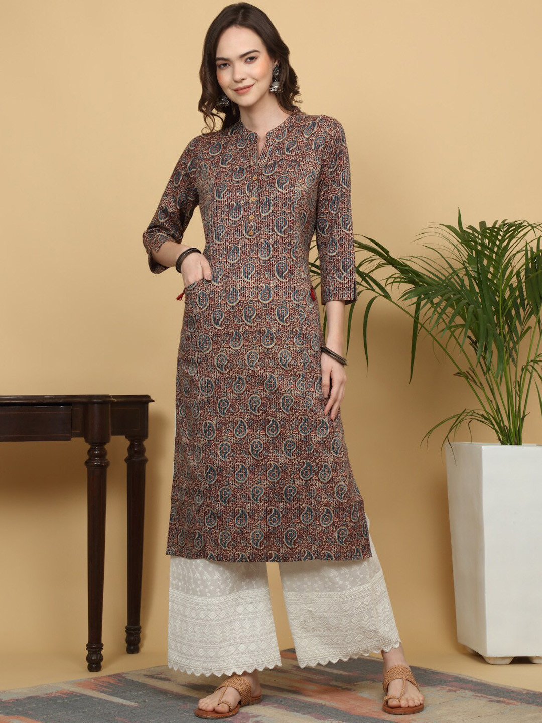 KALINI Paisely Printed Mandarin Collar Straight Cotton Kurta